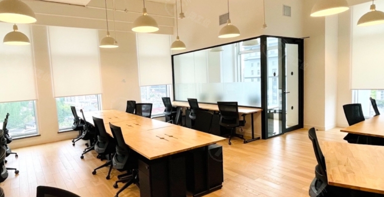 27人带经理室套间