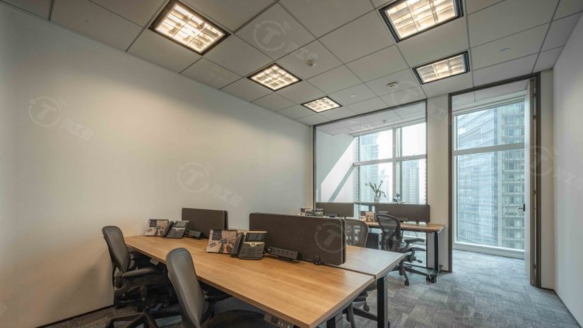 8人带经理室套间