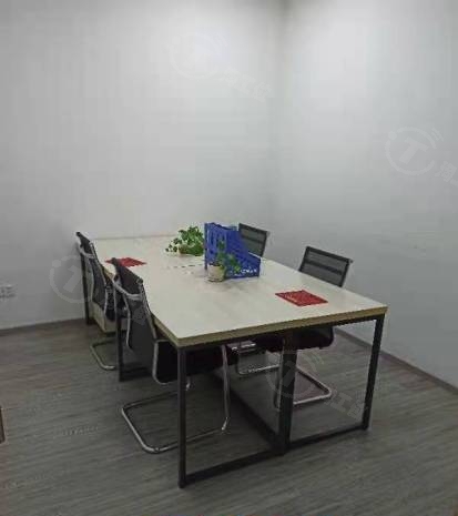 4人内侧独立间