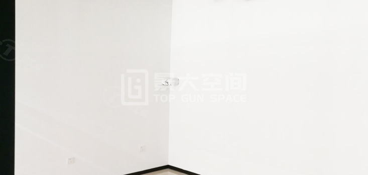 2人内侧独立间