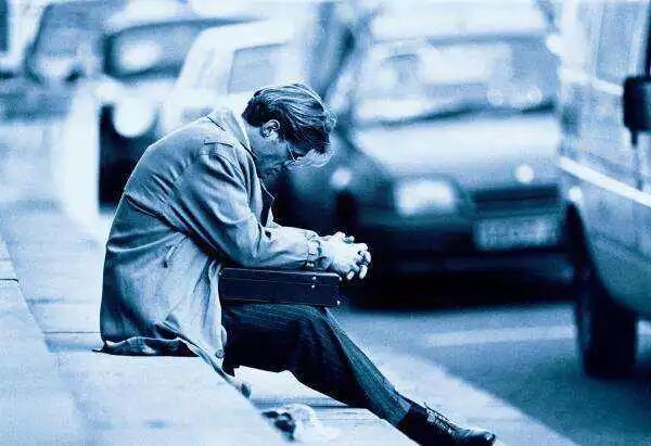 60岁阿姨 跟女儿一起生活,过得比保姆还辛苦,阿姨 城里不习惯