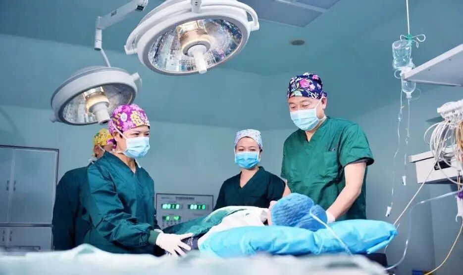 高血压常爱 搞突袭 ,医生 控制它早有妙招,细心能避免悲剧