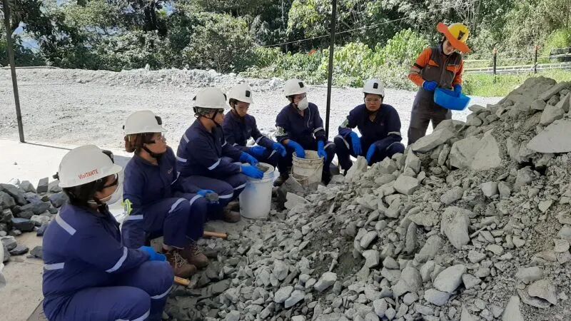 南方周末｜ 走进责任企业：紫金矿业在全球不确定性中寻找确定性，探索“授渔式”海外社区投资与发展实践-紫金新闻-紫金矿业